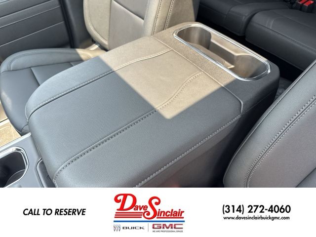 GMC Sierra 1500 Vehicle Full-screen Gallery Image 21
