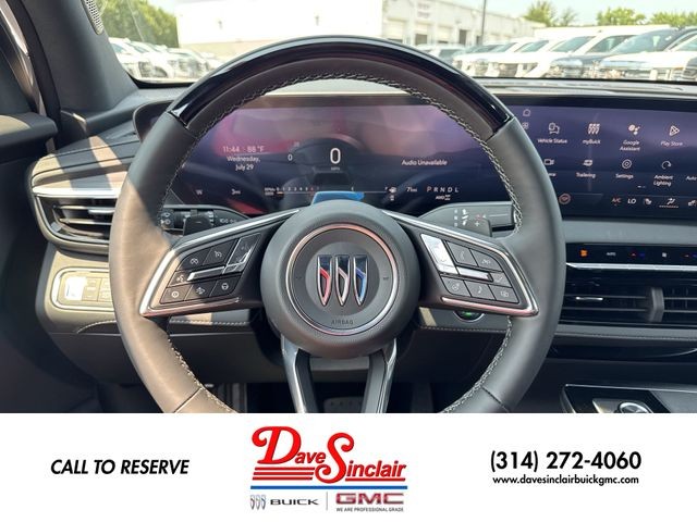 Buick Enclave Vehicle Full-screen Gallery Image 14