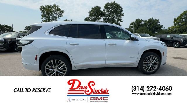 Buick Enclave Vehicle Full-screen Gallery Image 09