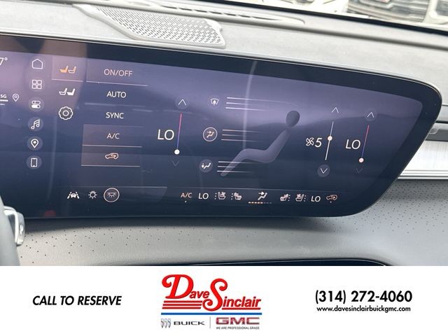 Buick Enclave Vehicle Full-screen Gallery Image 19