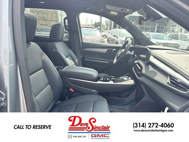 Buick Enclave Vehicle Full-screen Gallery Image 26