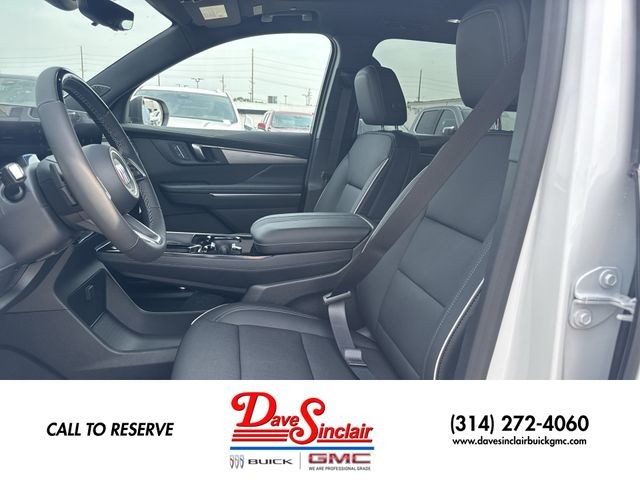 Buick Enclave Vehicle Full-screen Gallery Image 11