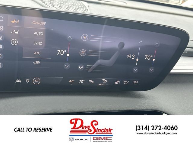 Buick Enclave Vehicle Full-screen Gallery Image 19