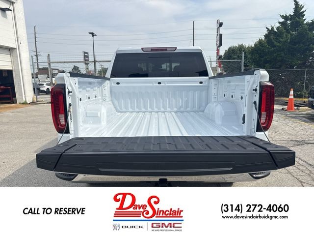 GMC Sierra 1500 Vehicle Full-screen Gallery Image 23