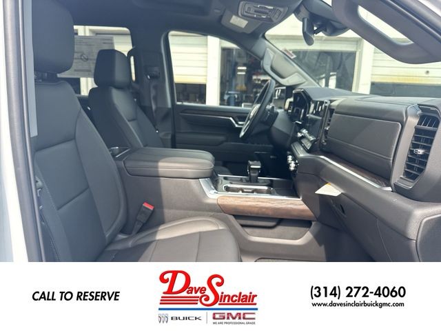 GMC Sierra 1500 Vehicle Full-screen Gallery Image 24