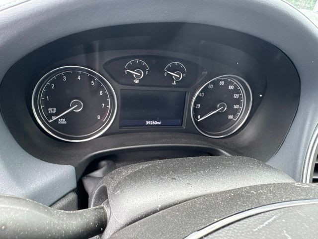 Buick Enclave Vehicle Full-screen Gallery Image 12