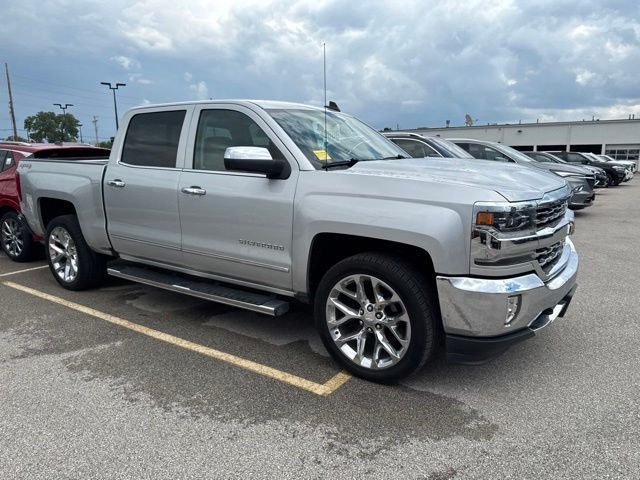 Chevrolet Silverado 1500 Vehicle Full-screen Gallery Image 05