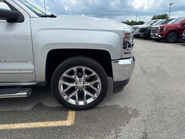 Chevrolet Silverado 1500 Vehicle Full-screen Gallery Image 06