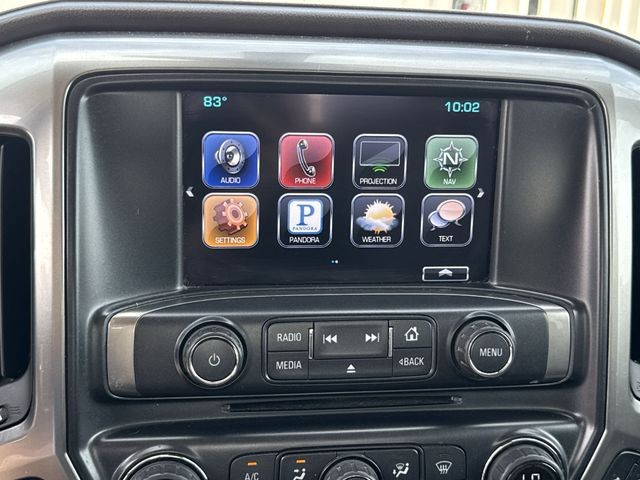 Chevrolet Silverado 1500 Vehicle Full-screen Gallery Image 17
