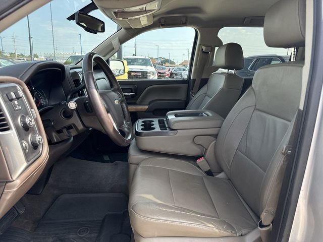 Chevrolet Silverado 1500 Vehicle Full-screen Gallery Image 23