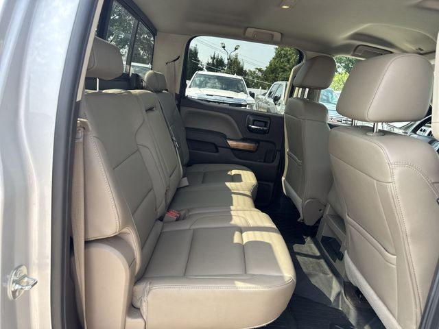 Chevrolet Silverado 1500 Vehicle Full-screen Gallery Image 29
