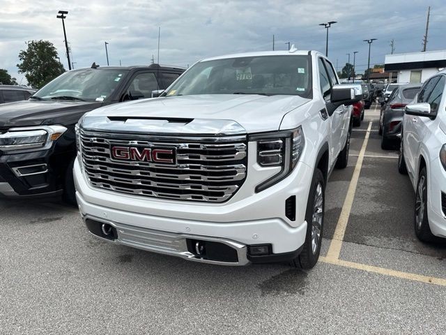 GMC Sierra 1500 Vehicle Full-screen Gallery Image 02