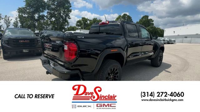 GMC Canyon Vehicle Full-screen Gallery Image 08