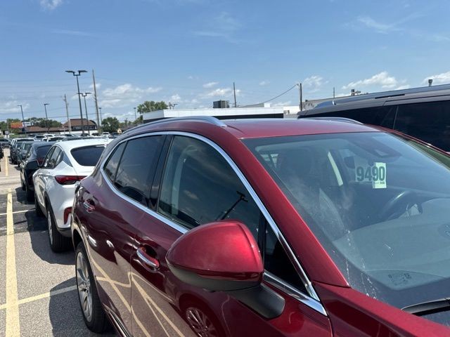 Buick Envision Vehicle Full-screen Gallery Image 06