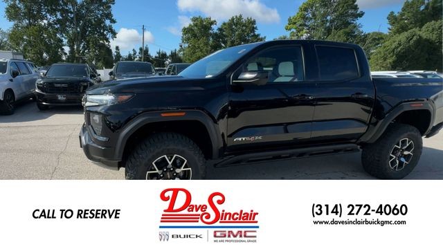 GMC Canyon Vehicle Full-screen Gallery Image 04