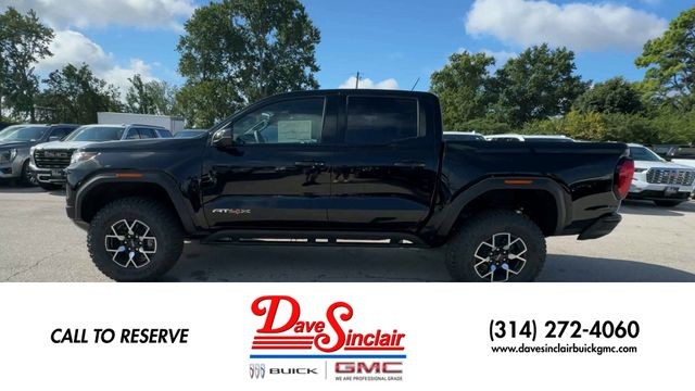 GMC Canyon Vehicle Full-screen Gallery Image 05