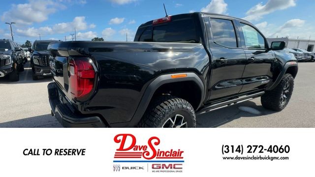 GMC Canyon Vehicle Full-screen Gallery Image 08