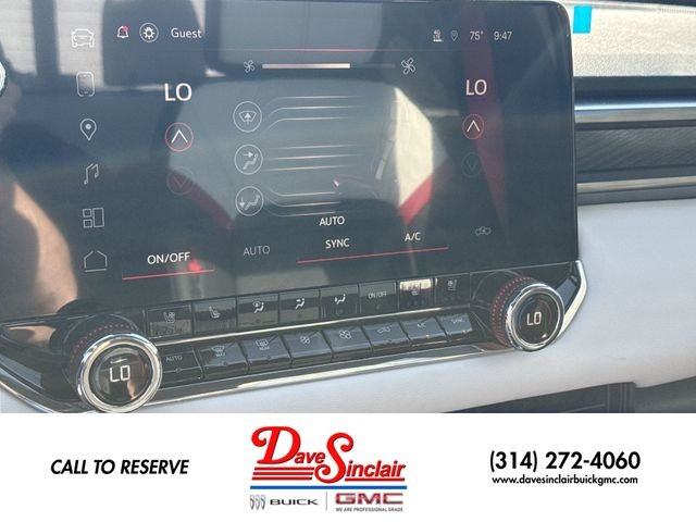 GMC Canyon Vehicle Full-screen Gallery Image 19