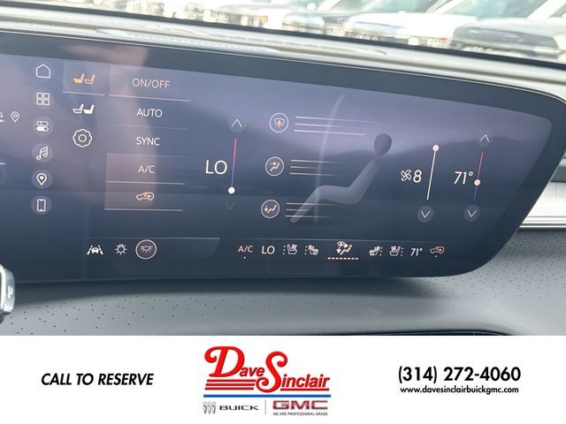 Buick Enclave Vehicle Full-screen Gallery Image 19