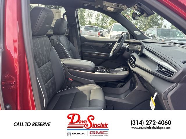 Buick Enclave Vehicle Full-screen Gallery Image 26