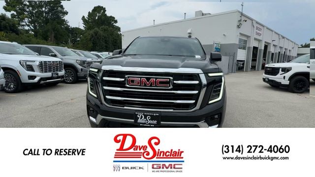GMC Yukon XL Vehicle Full-screen Gallery Image 03