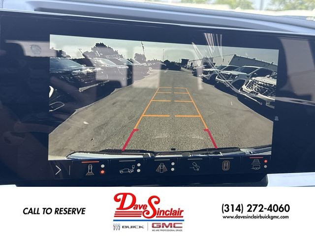 GMC Sierra 1500 Vehicle Full-screen Gallery Image 17