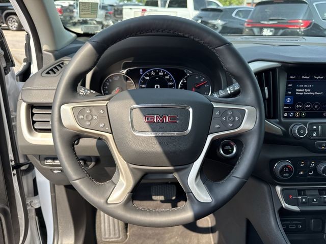 GMC Terrain Vehicle Full-screen Gallery Image 14