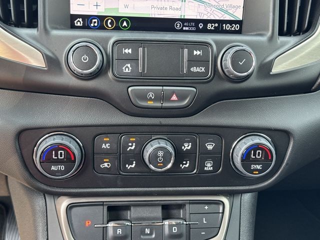 GMC Terrain Vehicle Full-screen Gallery Image 22