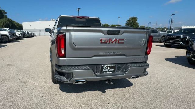 GMC Sierra 1500 Vehicle Full-screen Gallery Image 09