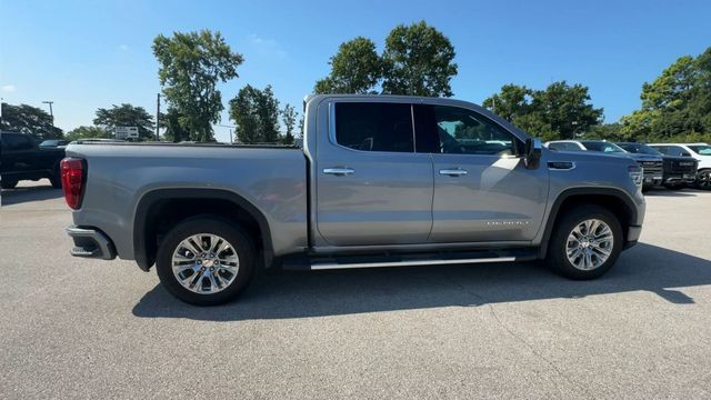 GMC Sierra 1500 Vehicle Full-screen Gallery Image 11