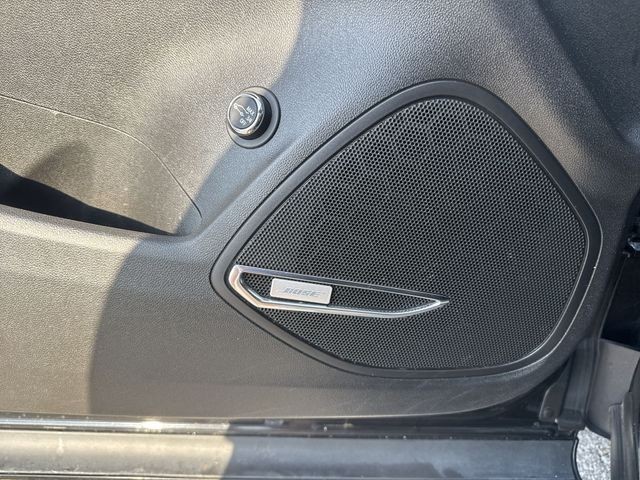 Buick Envision Vehicle Full-screen Gallery Image 25