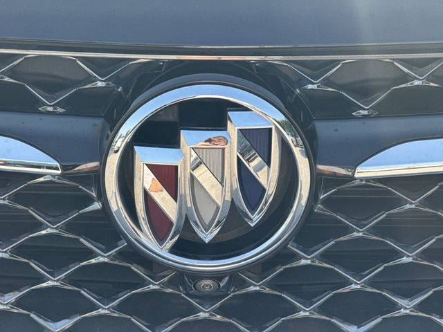Buick Envision Vehicle Full-screen Gallery Image 32