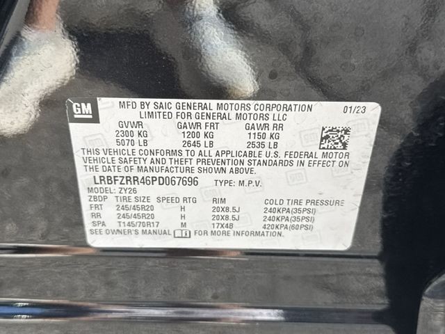 Buick Envision Vehicle Full-screen Gallery Image 35