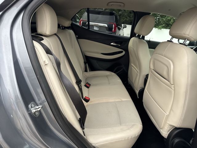 Buick Encore GX Vehicle Full-screen Gallery Image 28