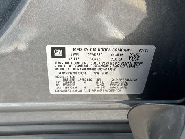Buick Encore GX Vehicle Full-screen Gallery Image 35