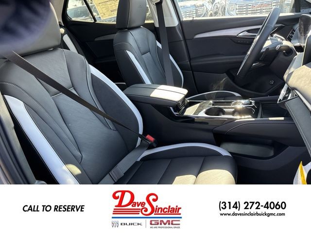 Buick Envision Vehicle Full-screen Gallery Image 25