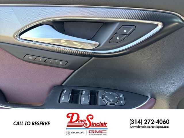 Buick Envision Vehicle Full-screen Gallery Image 13