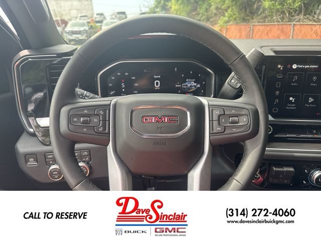 GMC Sierra 3500HD Vehicle Full-screen Gallery Image 14