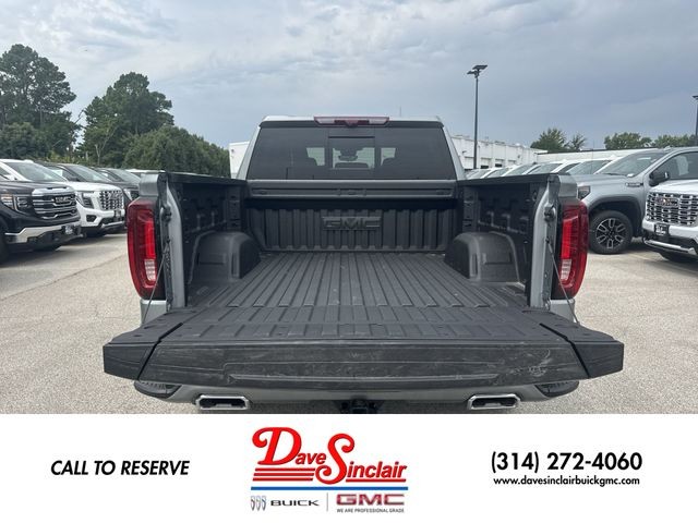 GMC Sierra 1500 Vehicle Full-screen Gallery Image 23