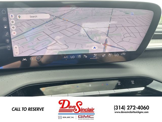 Buick Enclave Vehicle Full-screen Gallery Image 18