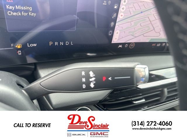 Buick Enclave Vehicle Full-screen Gallery Image 20