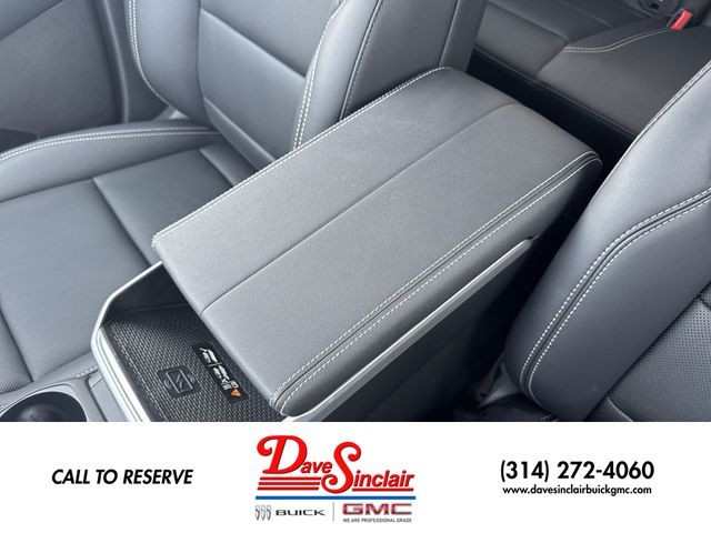 GMC Terrain Vehicle Full-screen Gallery Image 21
