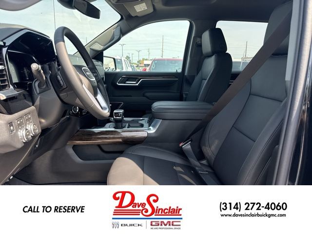 GMC Sierra 1500 Vehicle Full-screen Gallery Image 11