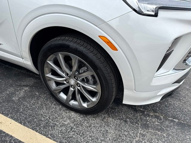 Buick Encore GX Vehicle Full-screen Gallery Image 06