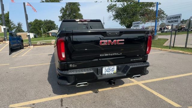 GMC Sierra 1500 Vehicle Full-screen Gallery Image 09