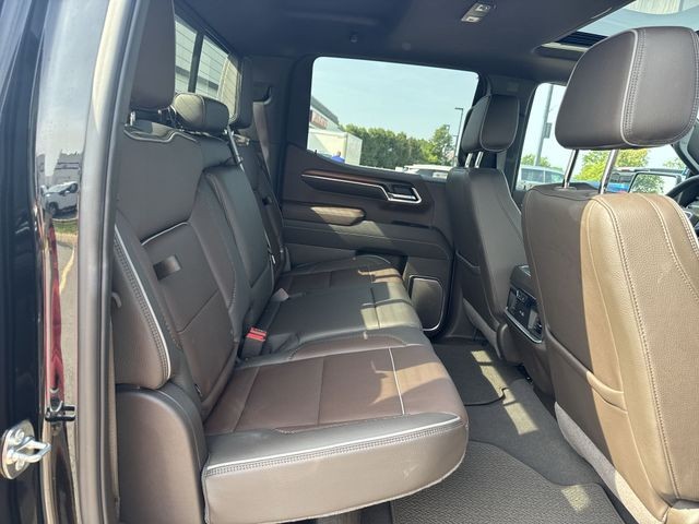 GMC Sierra 1500 Vehicle Full-screen Gallery Image 32