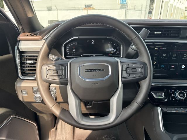GMC Sierra 2500HD Vehicle Full-screen Gallery Image 14