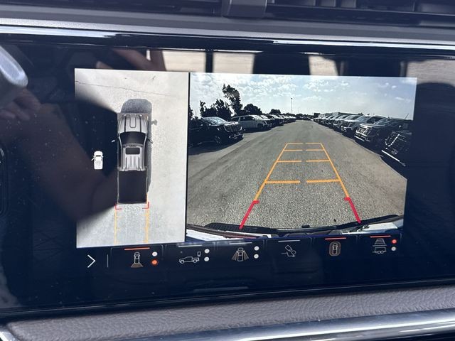 GMC Sierra 2500HD Vehicle Full-screen Gallery Image 19
