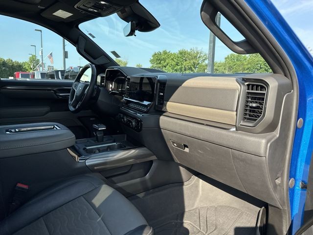 Chevrolet Silverado 1500 Vehicle Full-screen Gallery Image 34