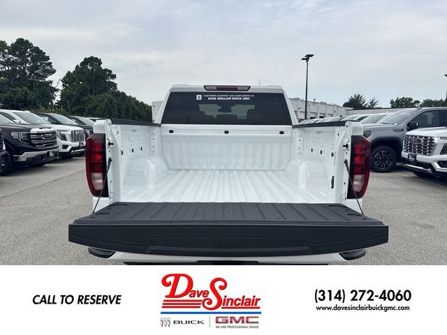 GMC Sierra 1500 Vehicle Full-screen Gallery Image 23